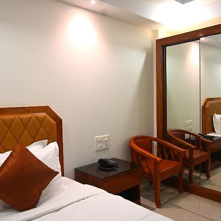 Harley Residency Hotel Kannur Eksteriør billede