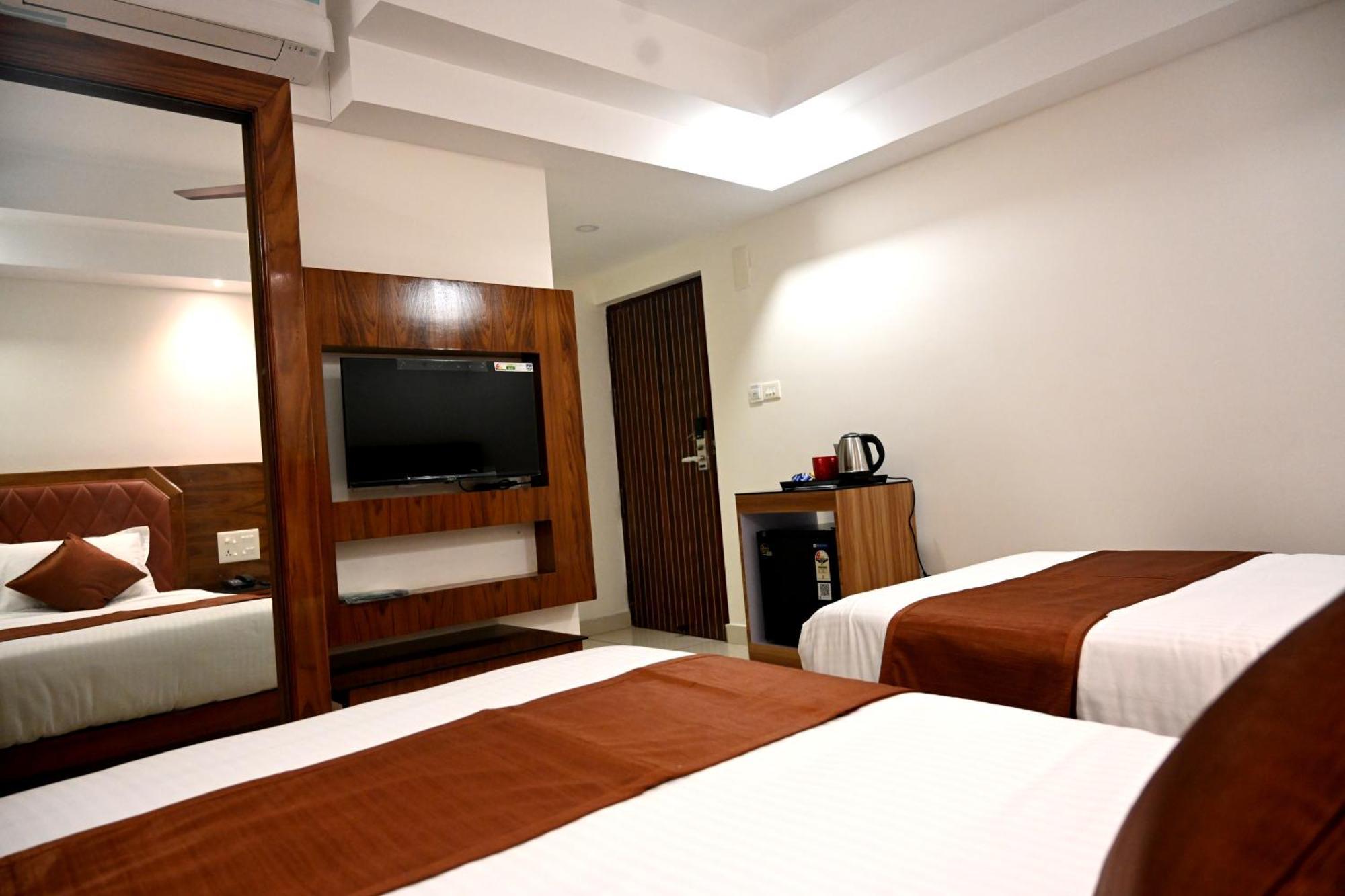 Harley Residency Hotel Kannur Eksteriør billede
