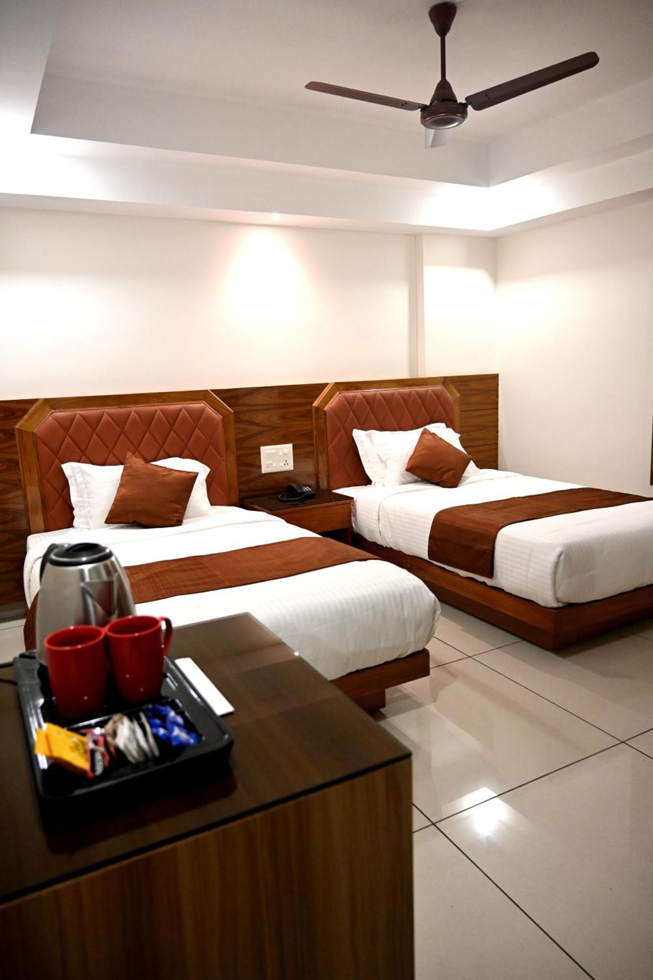 Harley Residency Hotel Kannur Eksteriør billede