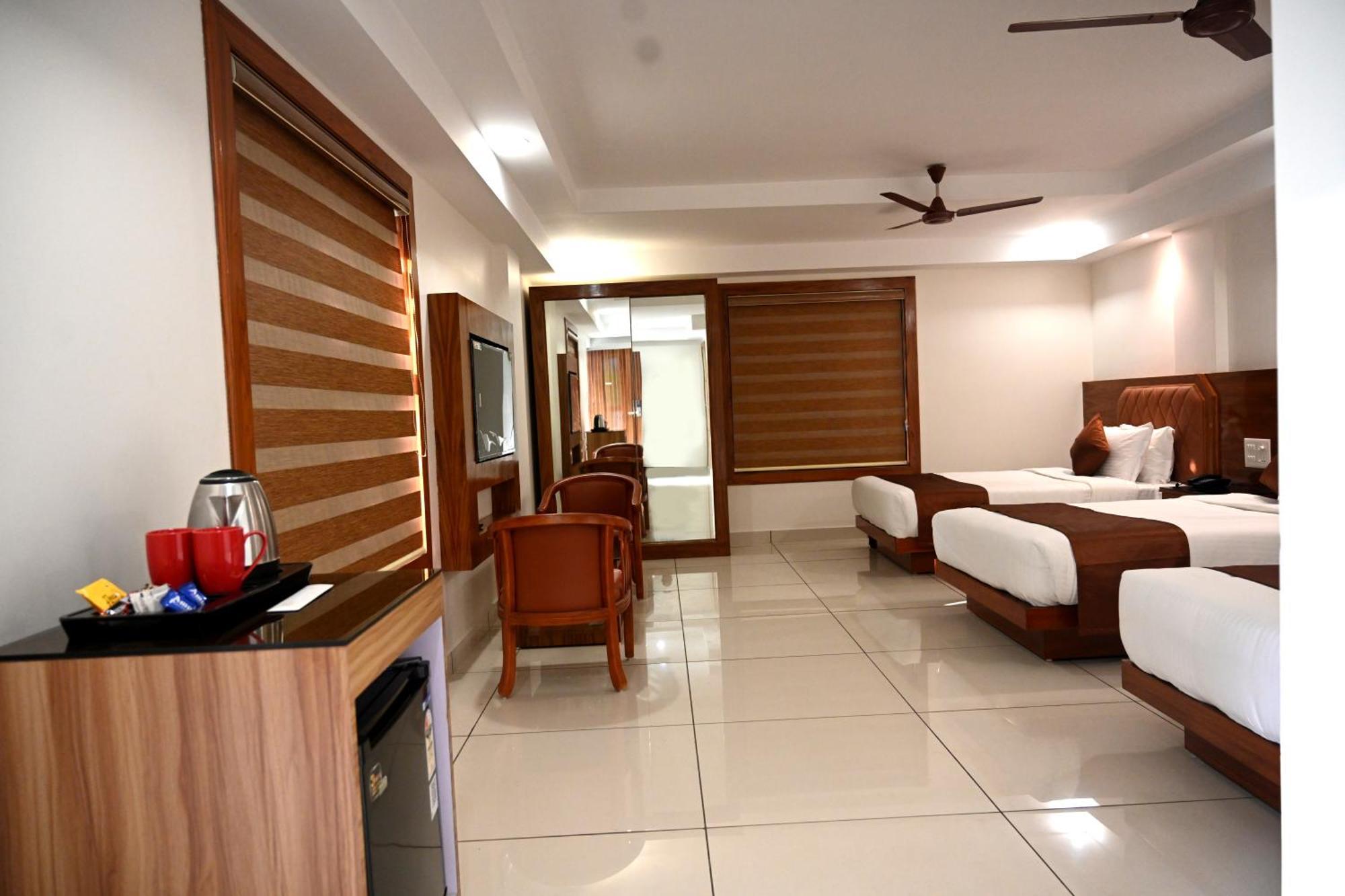 Harley Residency Hotel Kannur Eksteriør billede