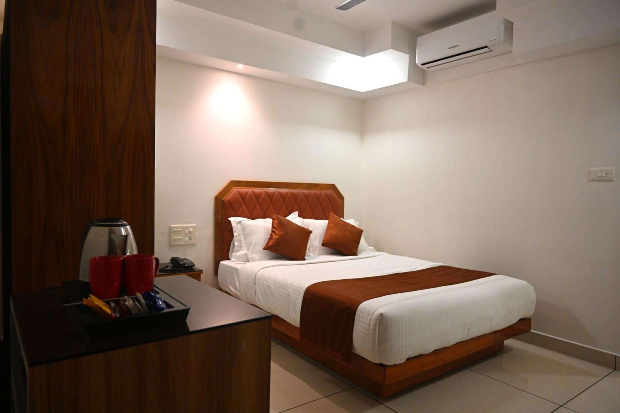 Harley Residency Hotel Kannur Eksteriør billede