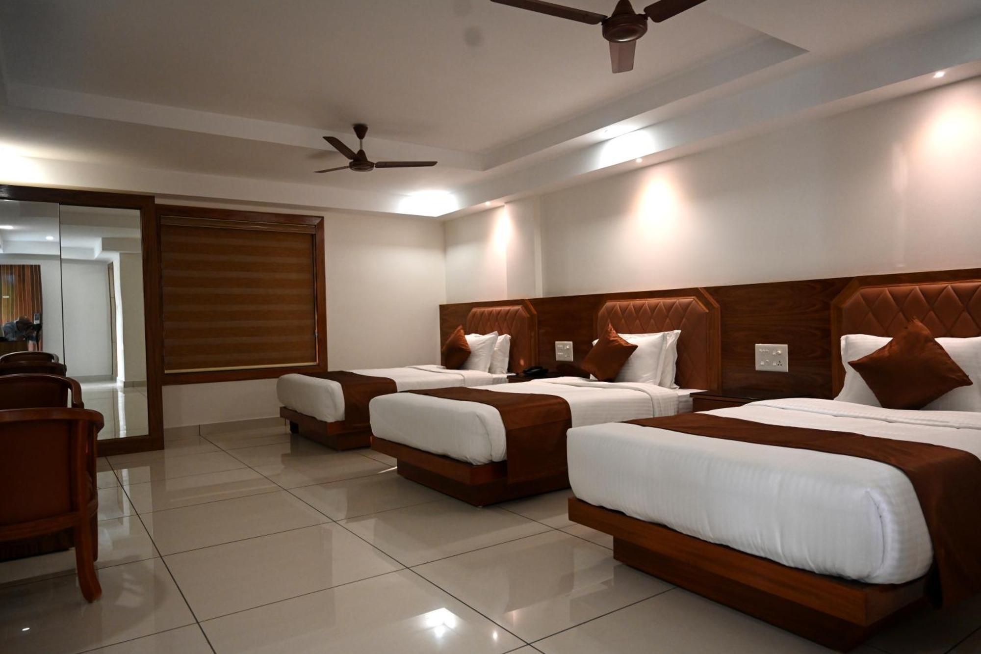 Harley Residency Hotel Kannur Eksteriør billede